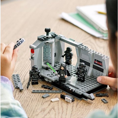 Конструктор LEGO Star Wars™ Атака темных штурмовиков 75324 Превью 10